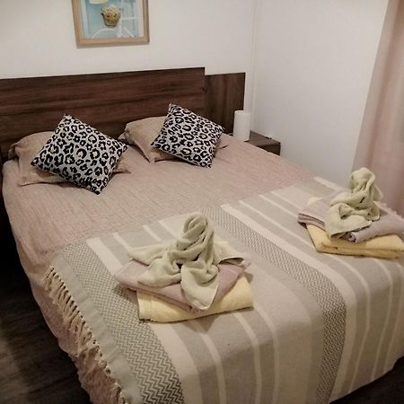 Au Reveil Des Cigales Hotel Saint Aygulf Bagian luar foto