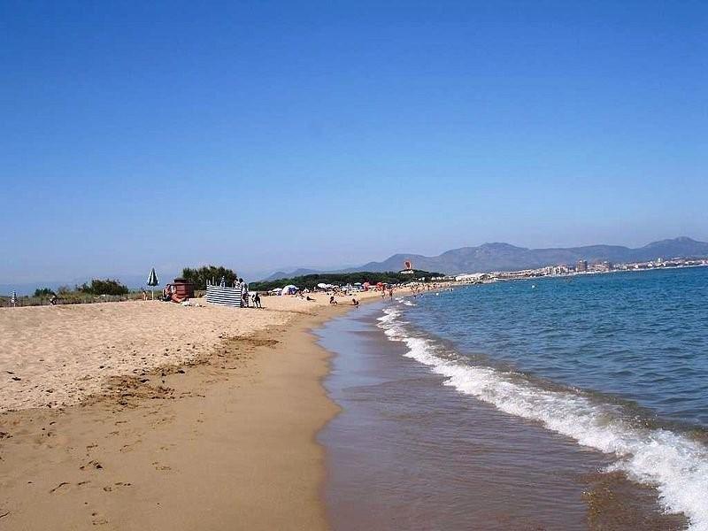 Au Reveil Des Cigales Hotel Saint Aygulf Bagian luar foto